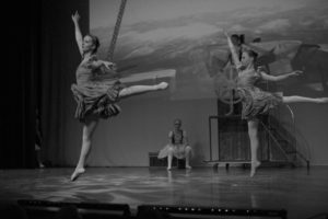 Dansfotografie - Dans ballet show - Peter Pan - Toi, moi et la danse - in CC de stroming (Evergem) & GC de Kluize (Oosterzele)
